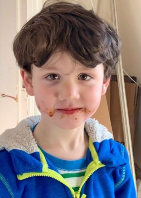 Julian marmite 01.jpg